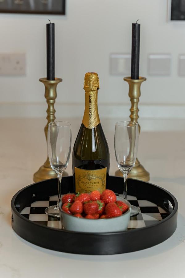 Luxury 2Bdr In The Heart Of Valletta! Tv And Wifi 外观 照片